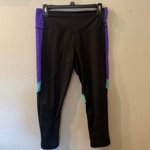 VSX Sport capri leggings size medium